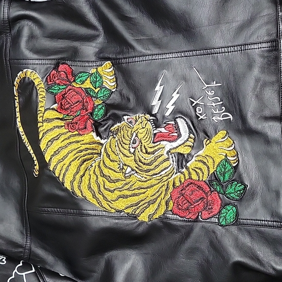 🌹Betsey Johnson Faux Leather Embroidered Jacket - Picture 7 of 8